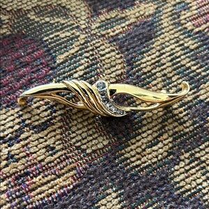 Vtg Vendome Gold and Silver Women's Jewelry Piece